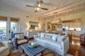 30A Kinda Day by AvantStay Pool Private Beach Top Floor Redfish